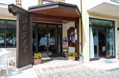 Hotel La Rotonda - Tignale - Gardasee